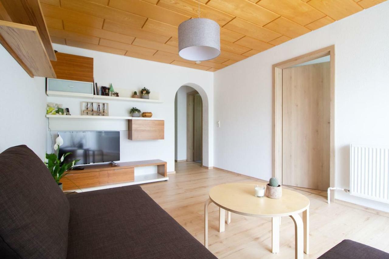 Schoene Und Helle Ferienwohnung In Pfaffenweiler Villingen-Schwenningen Esterno foto